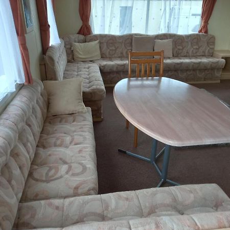 Holiday Home In Lyons Robin Hood Holiday Park Meliden 외부 사진